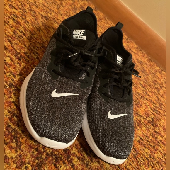 Nike Flex TR 9 - Picture 1 of 5